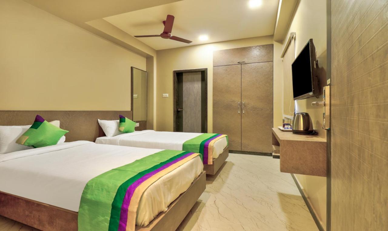 Treebo Sriz Cozy Seethamadhara Visakhapatnam Eksteriør billede