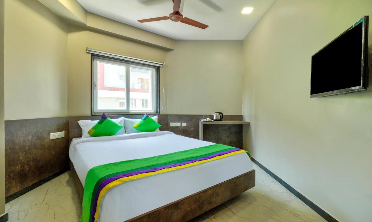 Treebo Sriz Cozy Seethamadhara Visakhapatnam Eksteriør billede